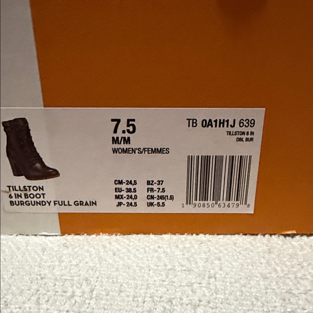 Timberland Burgundy Women's Boots size 7 1/2 WORN TWICE with BOX